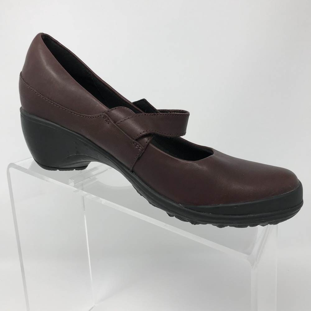 Merrell Mary Jane women’s shoes size 8